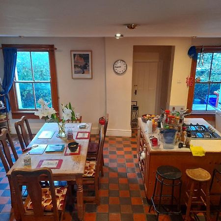 Annesley Park-Homestay Ap 都柏林 外观 照片