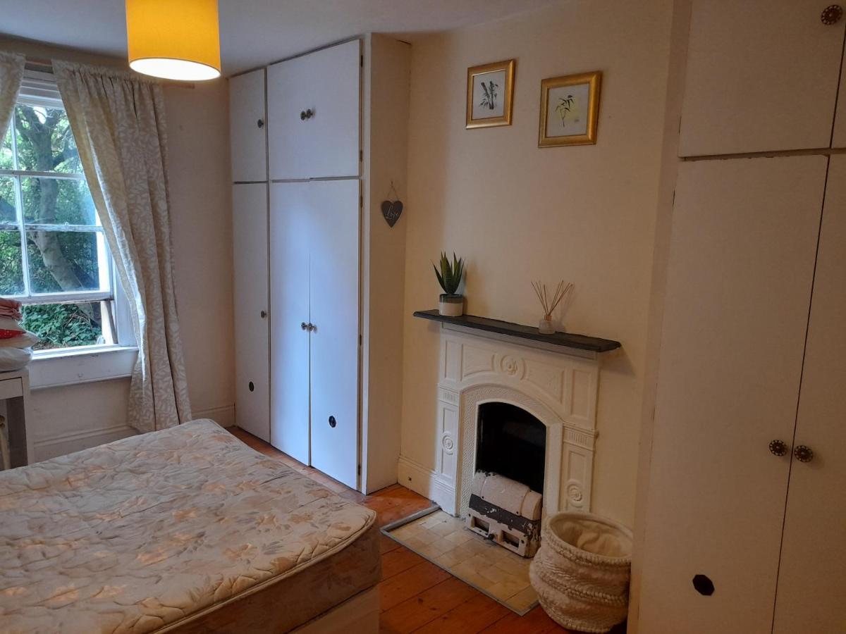 Annesley Park-Homestay Ap 都柏林 外观 照片