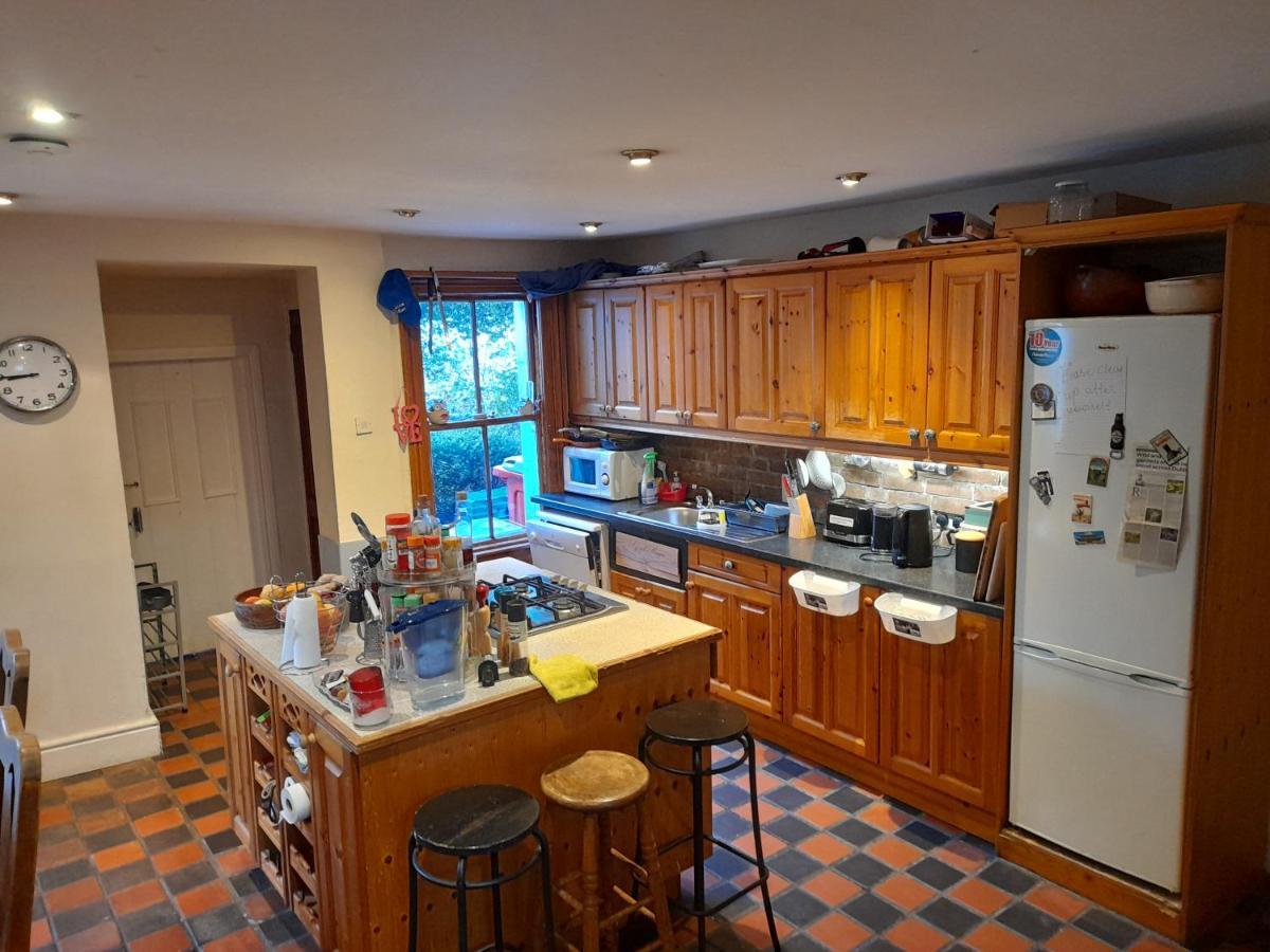 Annesley Park-Homestay Ap 都柏林 外观 照片