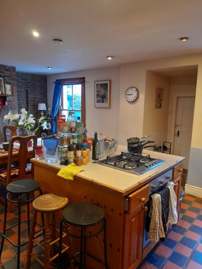 Annesley Park-Homestay Ap 都柏林 外观 照片