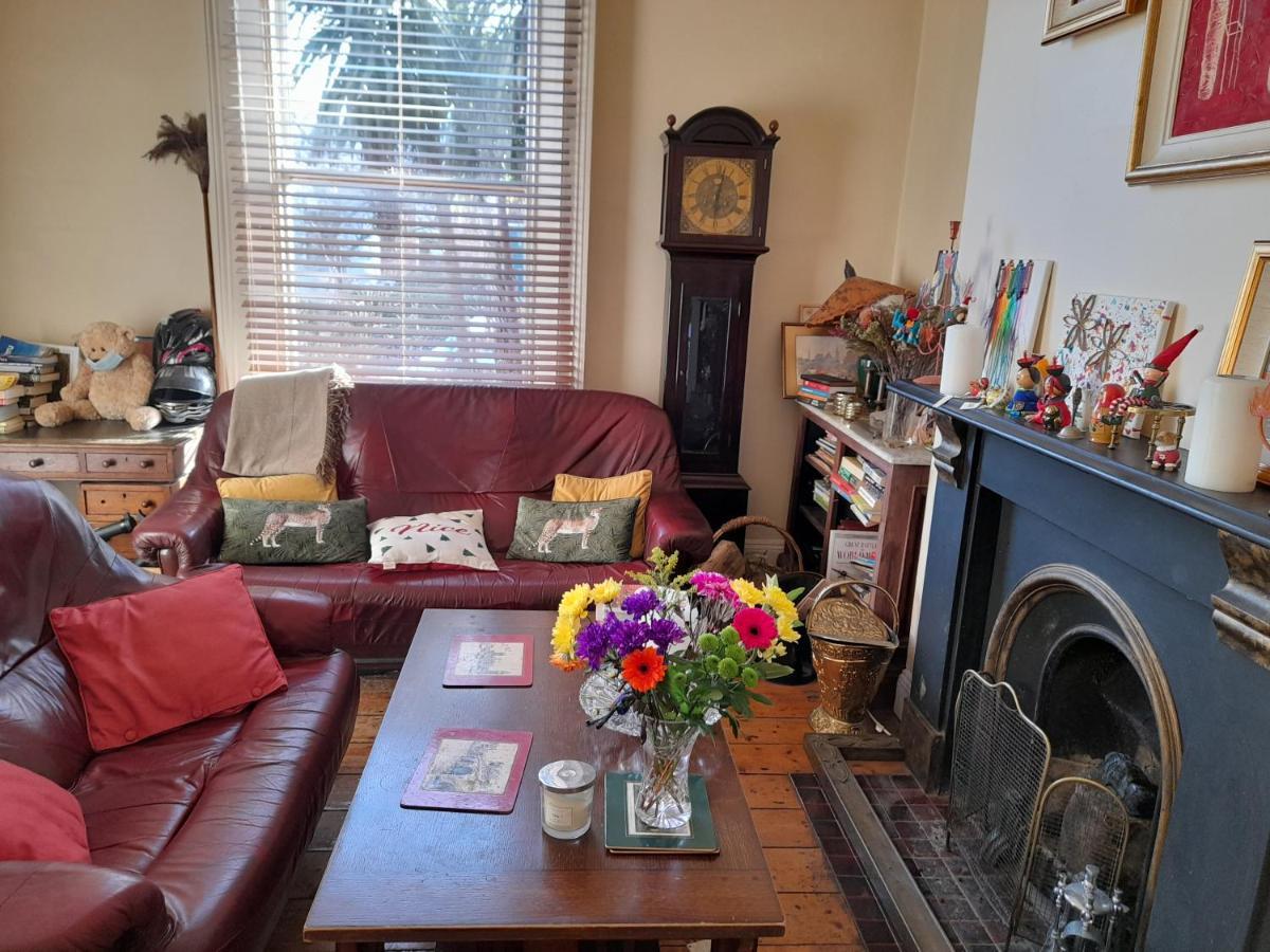 Annesley Park-Homestay Ap 都柏林 外观 照片